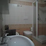 Apartment Tano's *