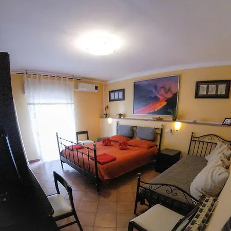 Tano's Villagonia